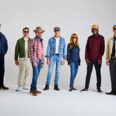 Video Premiere: Steve Bardwil Band Present Bookstore Meet-Cute in “Something With You”