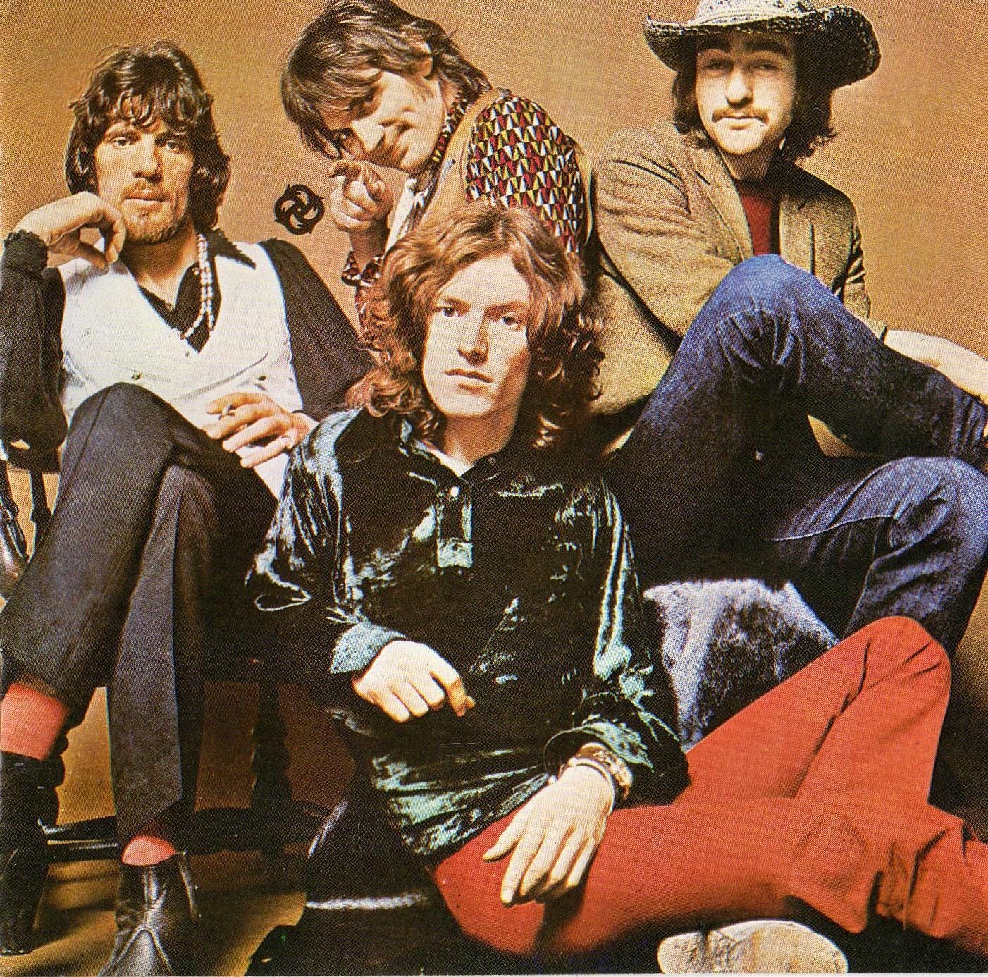 Steve Winwood Shares Statement on Traffic Bandmate Dave Mason’s Passing