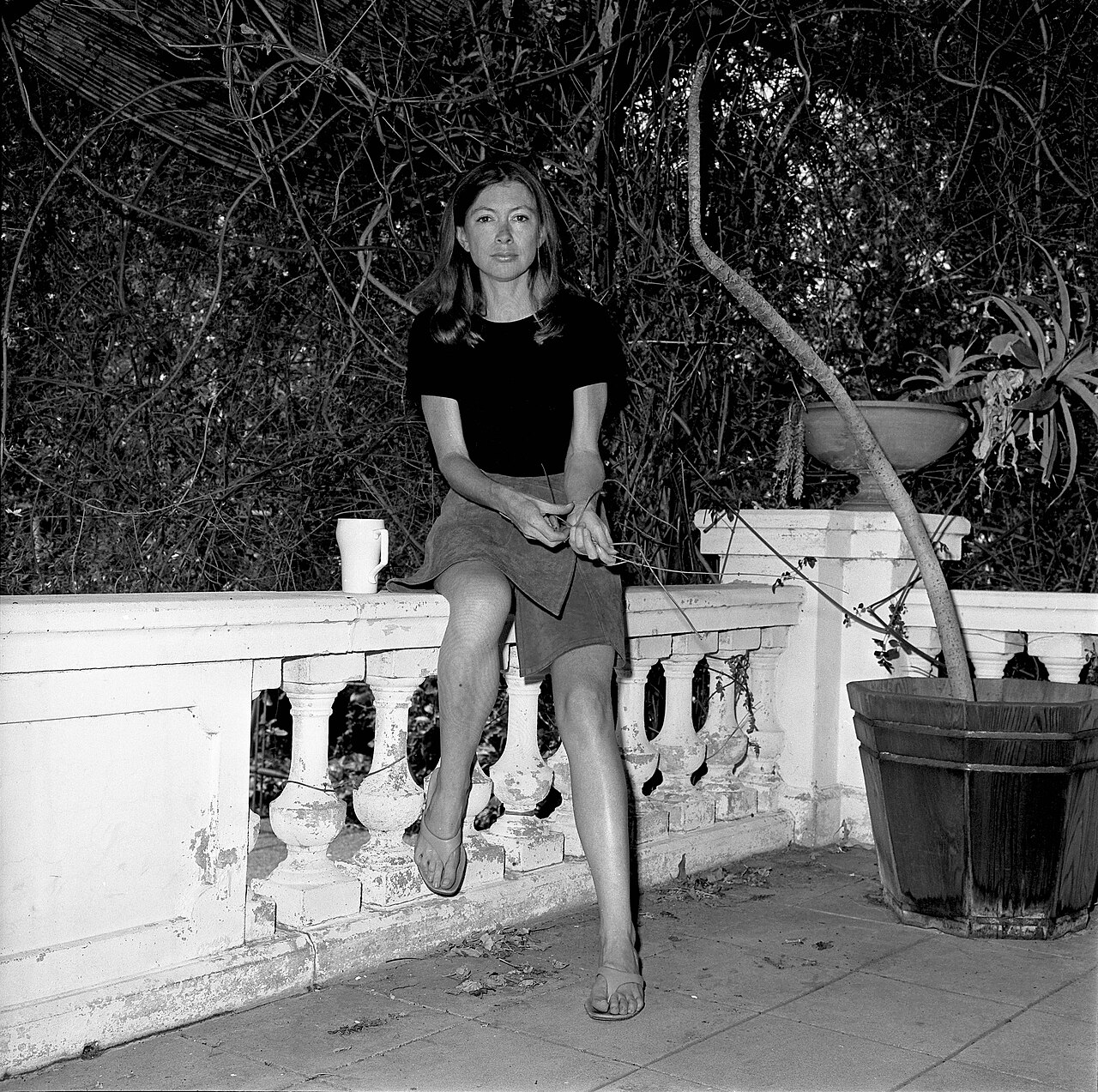 Read Joan Didion’s Previously Unreleased Grateful Dead Essay From the Summer of Love
