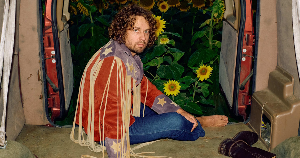 Kevin Morby Invites Out Dr. Dog Duo in Philadelphia, Promises NYC Show Will Be Over By Fourth Quarter NBA Playoffs