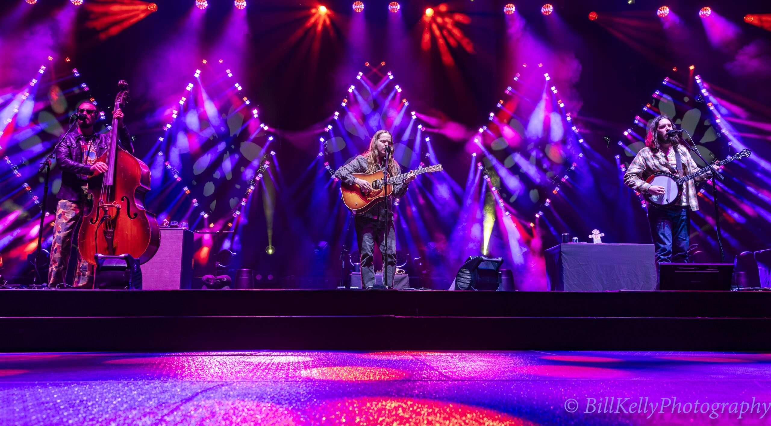 Watch: Billy Strings Debuts Two Tunes in Portsmouth